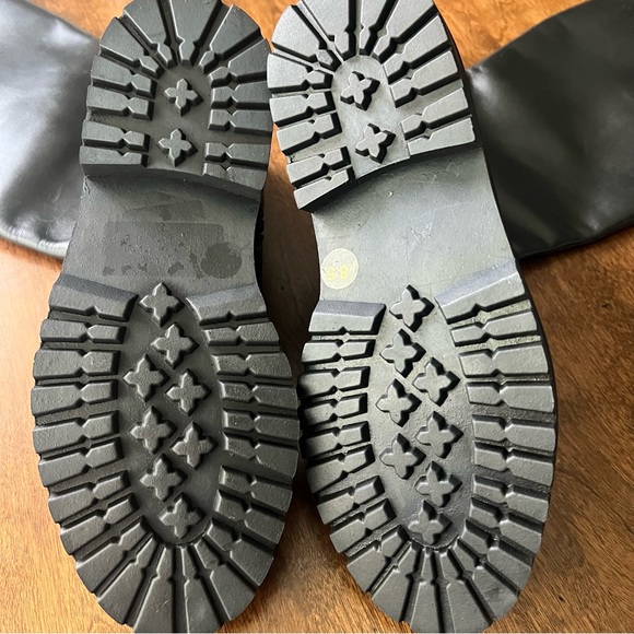 Steve Madden Source Leather Boots - Picture 6 of 8